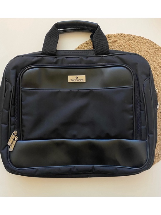 Samsonite Other - SAMSONITE Short Handle Laptop Bag Case - 15-16”